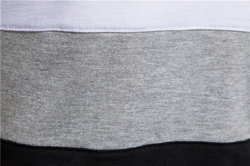 Contrast Color Short Sleeve T-Polo ShirtDescription:Applicable Scene: CasualSleeve Length(cm): ShortStyle: CasualApplicable Season: summerMaterial: CottonType: RegularGender: MENTops Type: PolosDecoration: